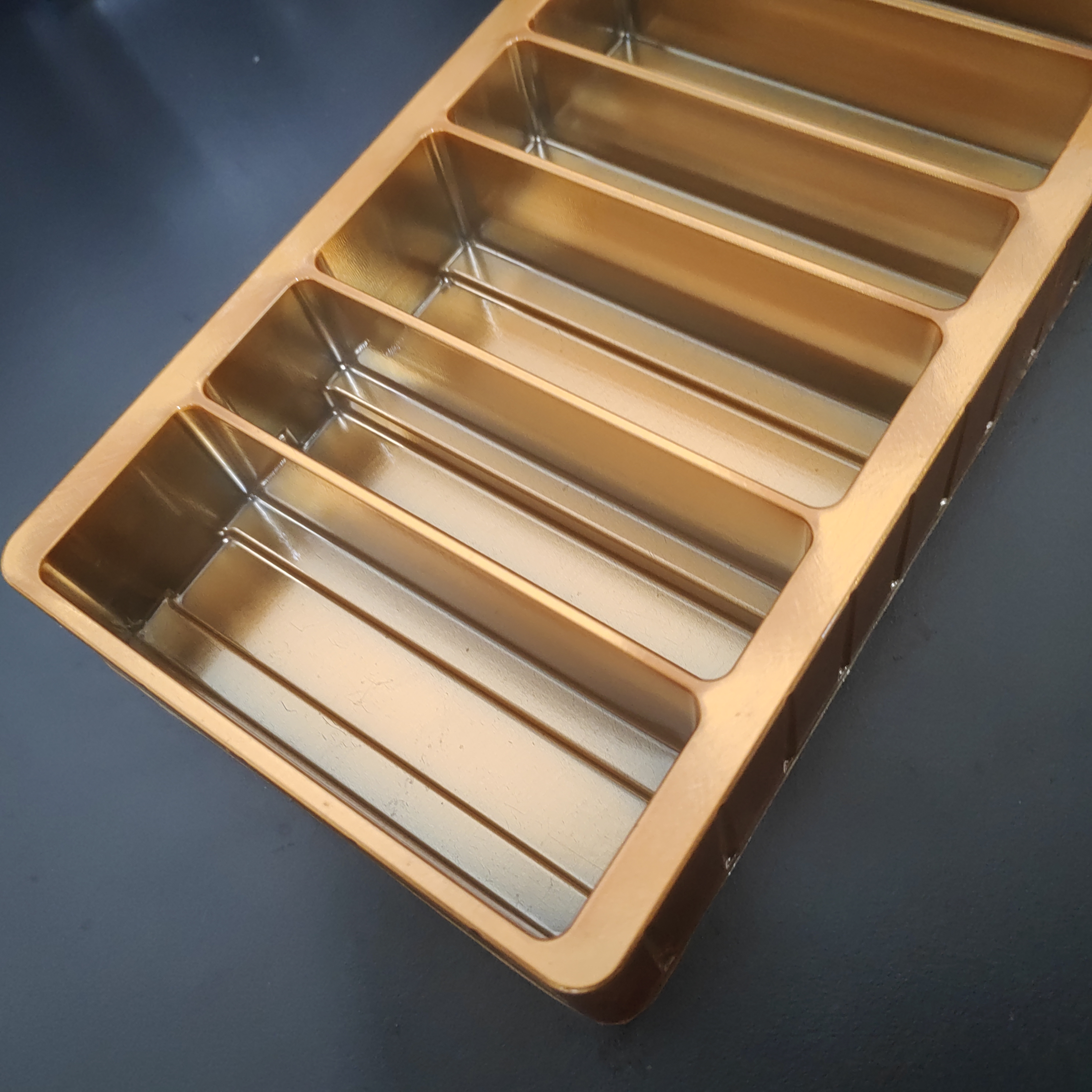 golden blister plastic chocolate tray