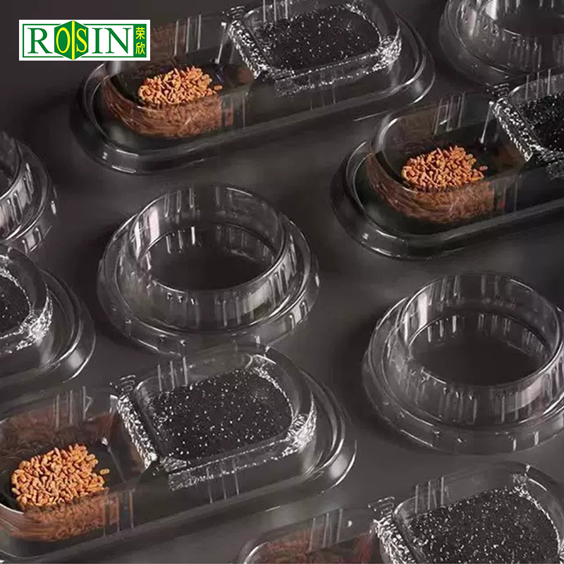 portable pet food container