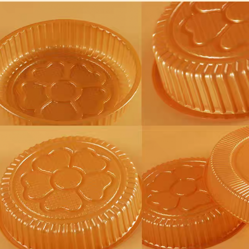 Customized disposable circular plastic PP 1.5kg gold mooncake tray packaging